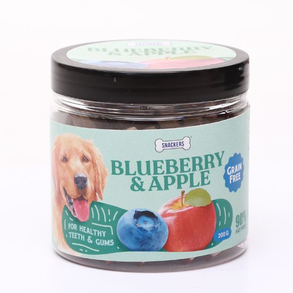 Snackers Blueberry with Apple Twist Sticks Dog Treats